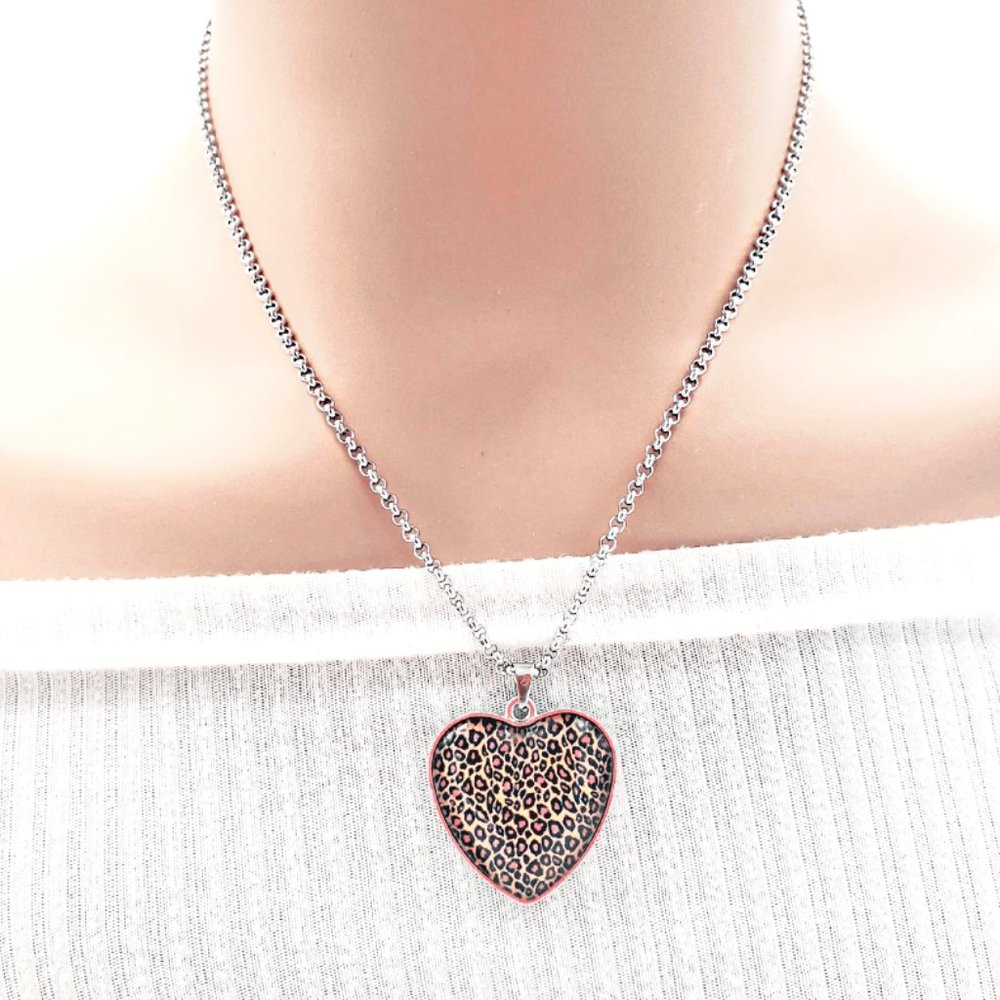 True Heart Leopard Necklace